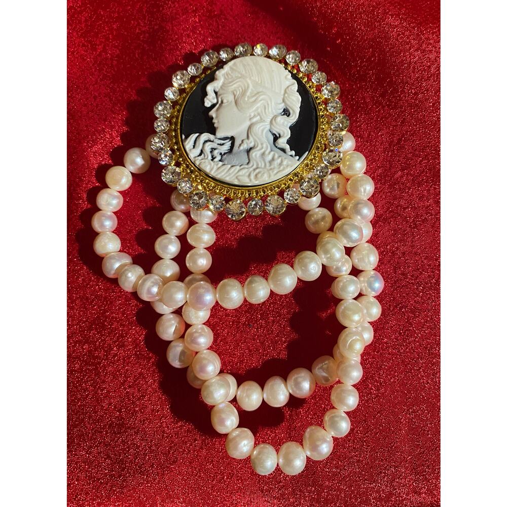 Gorgeous Huge Cameo Bracelet with Fresh Culture Pearls and Rhinestones